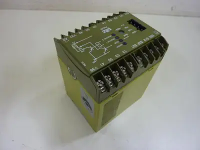 USED PILZ PNOZ824VDC3S1O