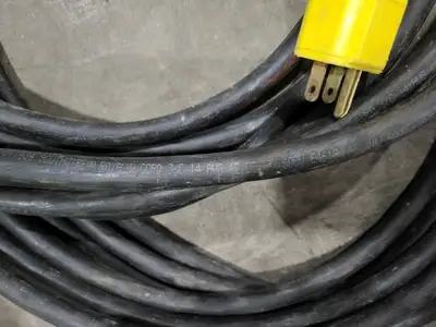 60 ft SOOW Power Extension Cord 14/3 AWG 15A 125V