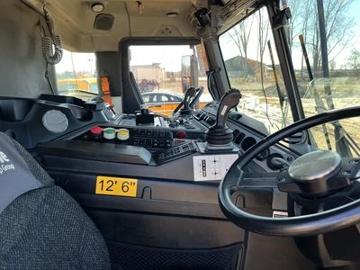 USED 2018 MACK LR613 REFUSE