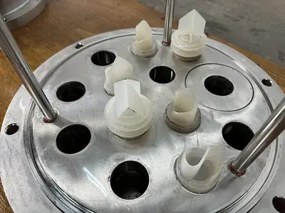 USED SARTORIUS BELL HH123ST2SEE