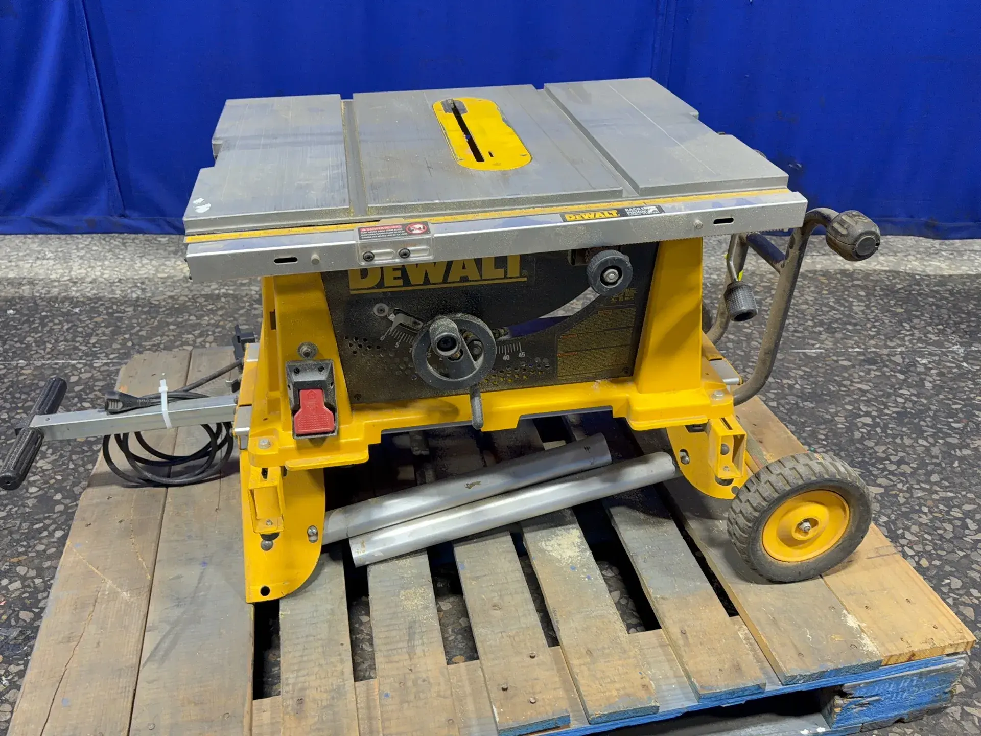 Used DEWALT DW744 Woodworking Table Saws Ohio US | HGR 24 #1175487