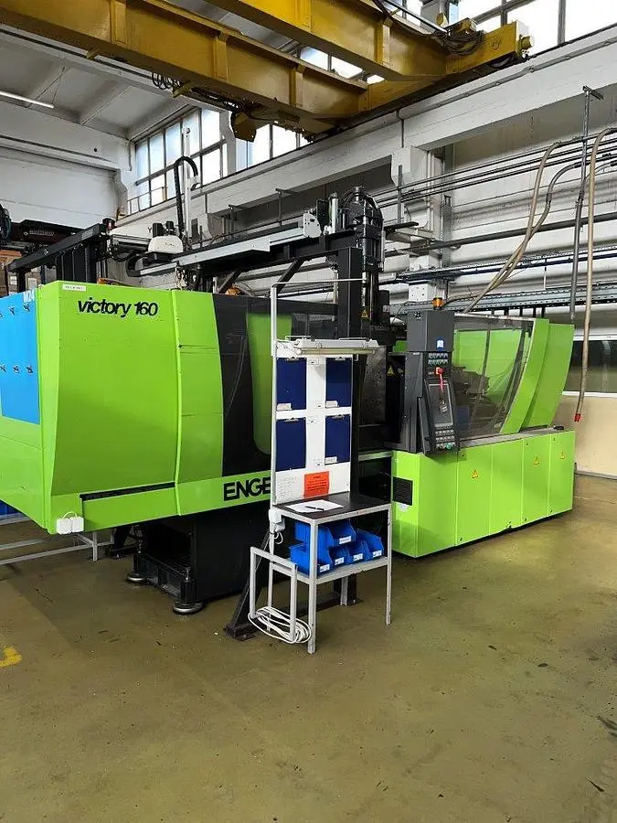 USED 2010 ENGEL VICTORY 500H/80V/150 COMBI