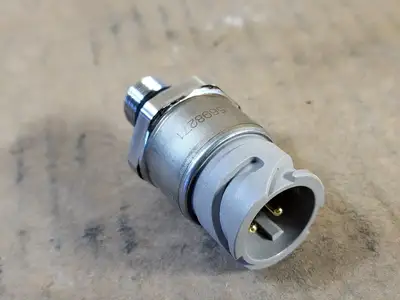 NEW CUMMINS 5698271