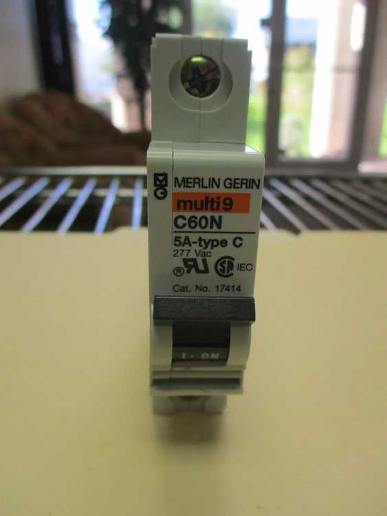 Used Merlin Gerin Multi 9 C60N Circuit Breakers Arizona US | ASSET CONVERSION SPECIALISTS, INC. #306671