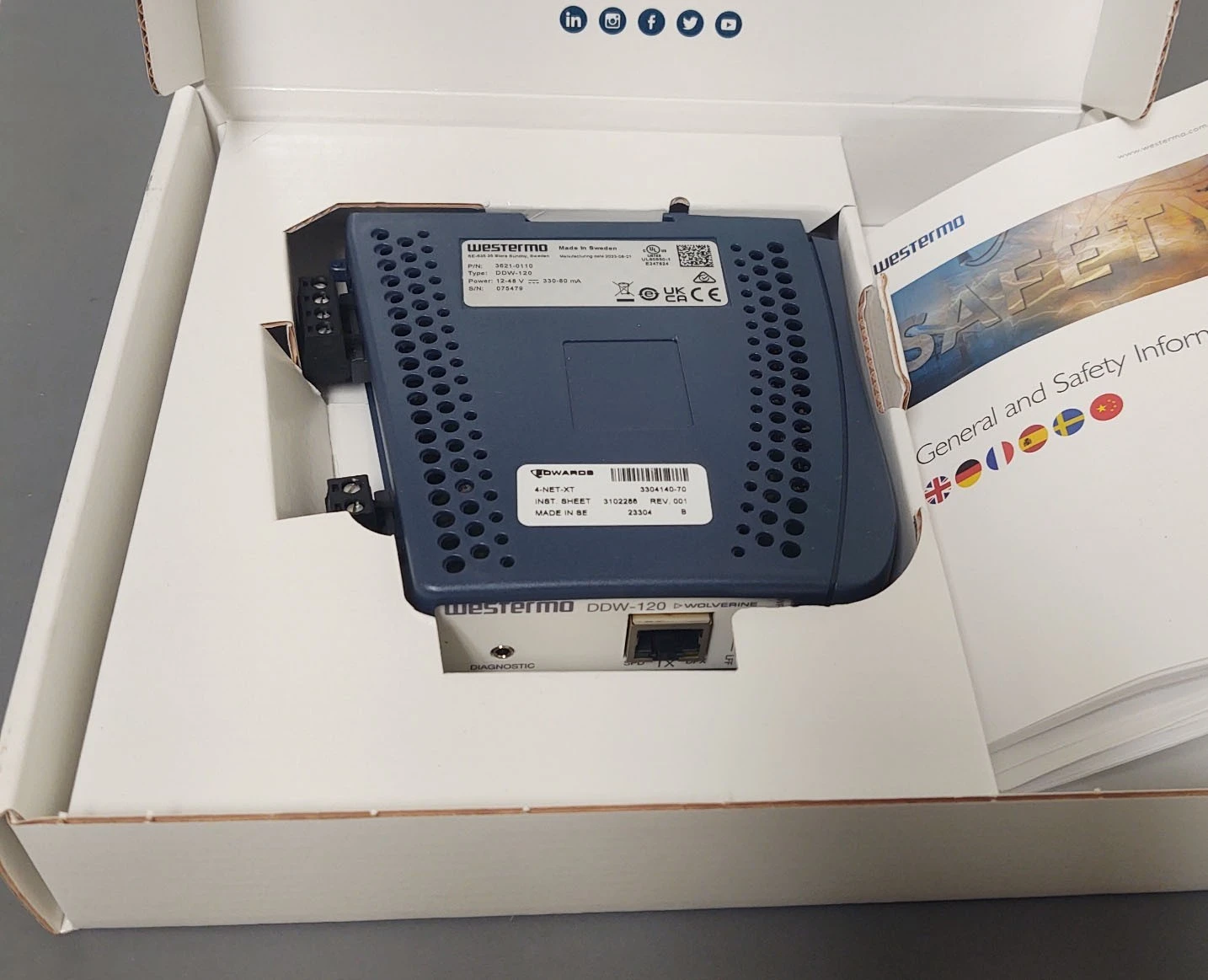 NEW EDWARDS E4NETXT