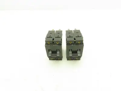 Eaton Heinemann AM2R Circuit Breaker 15A 2 Pole Magnetic Panel Mount Lot of 2
