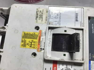 Cutler Hammer NDC3800T33WP10Y02 800 Amp circuit breaker 3 pole