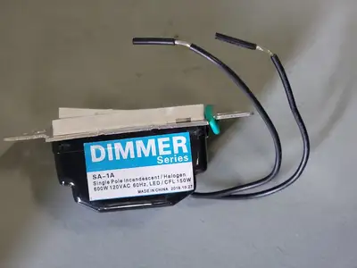 SA-1A Single Pole Incandescent/Halogen Dimmer Switch 600W 120V (Box of 7)