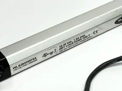 WLS28XW570X | Banner  LED Machine Light 570mm 1.5A 12-30VDC - For parts or not working