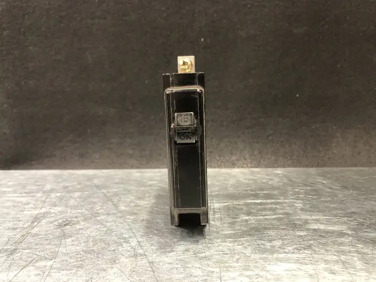 Used COMMANDER QBH115 Switchgears British Columbia CA | Lenmark #244135