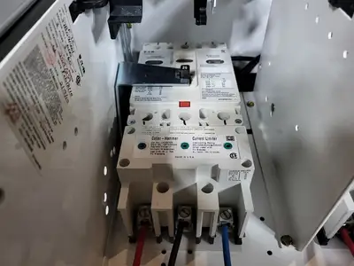 25/25A, 3 Pole, 600V Circuit Breaker HFD3025 Bucket for Freedom 2100 MCC Frame