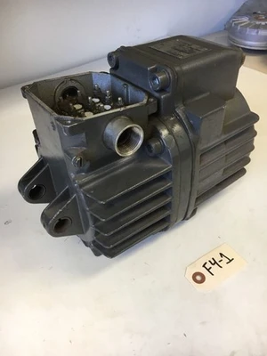 USED Mondel 07/421194