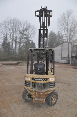 USED DAEWOO D25 2,5 TON