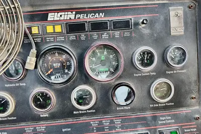 Used 1999 ELGIN PELICAN SERIES P Street Sweeper Michigan US | Proxy Equipment #1385104