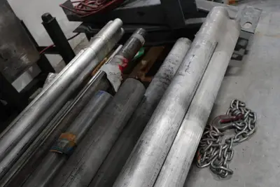 Assorted Aluminum and Steel Round Bar Stock