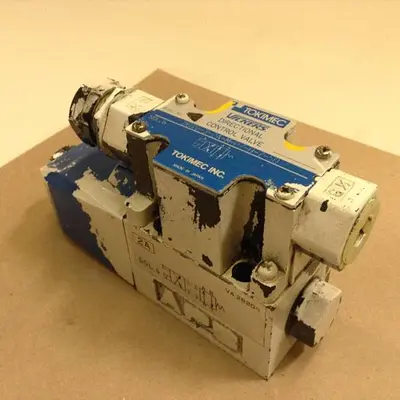 USED VICKERS DG4V32AMP7H750