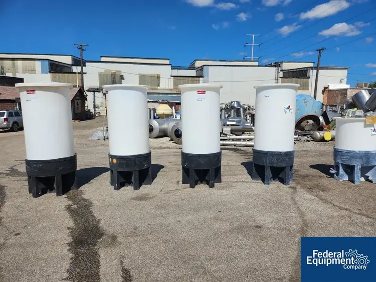 Used N/A (5) Plastic Checm-Tainer Tanks Stainless Steel Tanks Ohio US | Federal Equipment Company #127189