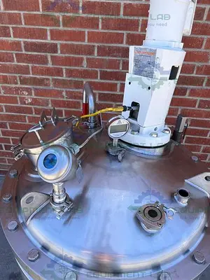 USED PRECISION STAINLESS 400 LITER STAINLESS STEEL JACKETED REACTOR W/ AGITATOR