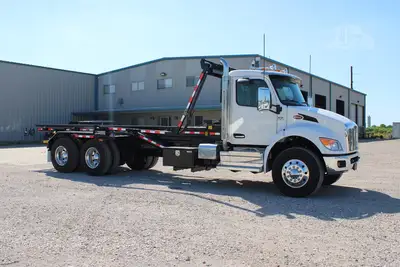 New | in-Stock 2027 PETERBILT 548 Rolloff Trucks Texas US | Roll Off Truck World #1492014