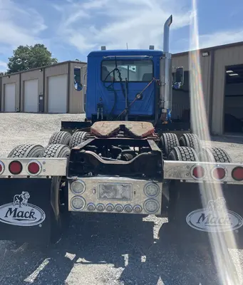 Used 2006 MACK CL733 Conventional trucks Virginia US | Proxy Equipment #1385251