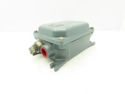 Allen Bradley 849-ZCD33 Hazardous Location Enclosure 6x8x4" Enclosure only