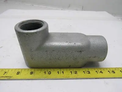 OZ Gedney LB47 1-1/4" Type LB Conduit Body W/O Cover Lot of 2