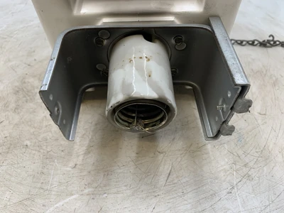 USED PHILLIPS DAY BRITE HBO10XM48-Q AND HBO10XM48