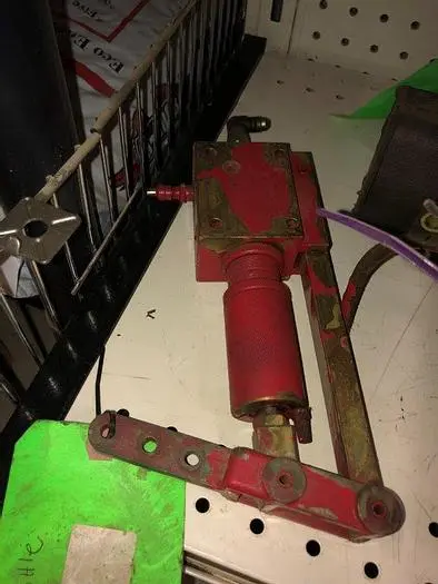 Used AFTERMARKET HYDRAULIC THROTTLE - HT Pump & Valve Parts Pennsylvania US | East West Machinery & Drilling #1416292