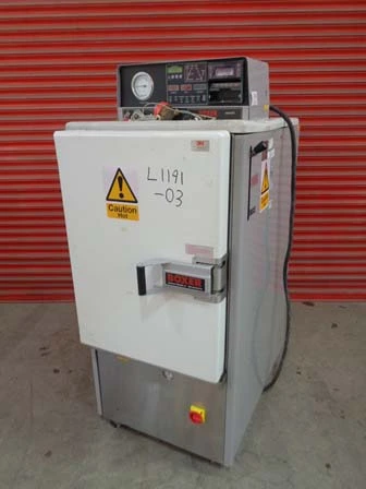Used BOXER LAB 400/220V Autoclaves GB | Perry Equipment #145497