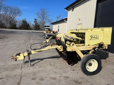 TRUAX FLEX II-88 NO TILL SEED DRILL No Till Seed Drills | County Equipment Company LLC (2)