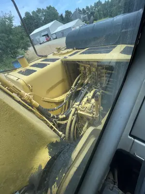 Used 2003 KOMATSU PC200 LC7 Excavators Wisconsin US | Proxy Equipment #1378431