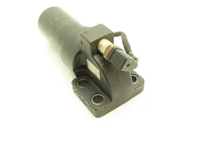Hycon Hydac 5036204-4 Hydraulic Filter 3600psi 4-Bolt SAE w/Indicator