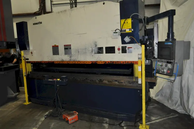 Used 1996 KOMATSU PHS160X400 Press Brakes Ohio US | D & D Industries #437500