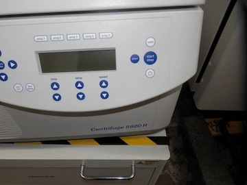 Used EPPENDORF _UNKNOWN_ Lab Centrifuges California US | Biotech Equipment Sales #1482946