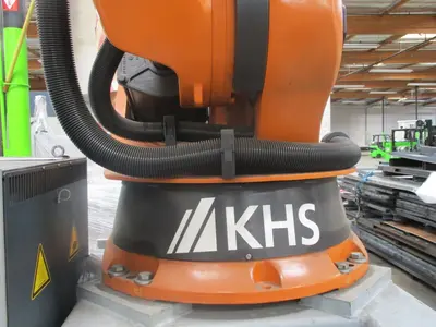 USED 2006 KUKA KR-240-2 2000