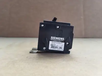 Used SIEMENS B215 Switchgears British Columbia CA | Lenmark #1438635