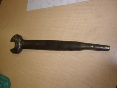 USED Armstrong 207 11/16 Wrench