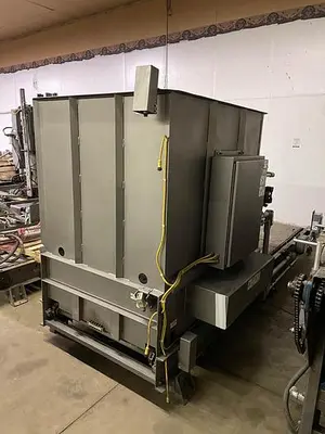 Whallon High Speed Bright Can Palletizer