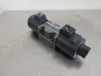 NEW YUKEN DSG-03-3C3-D12-N-5090