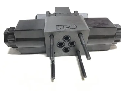 Daikin JSP-G02-4CA-40 Solenoid Controlled Pilot Operated Valve