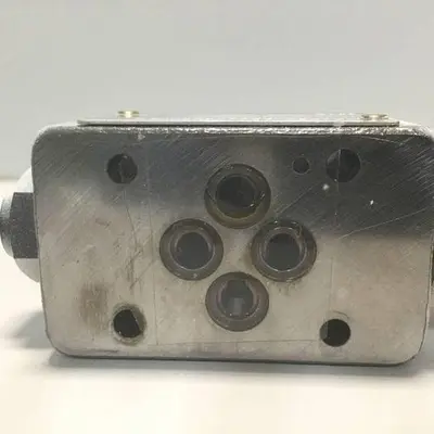 USED VICKERS DGMX23PPCWB40J