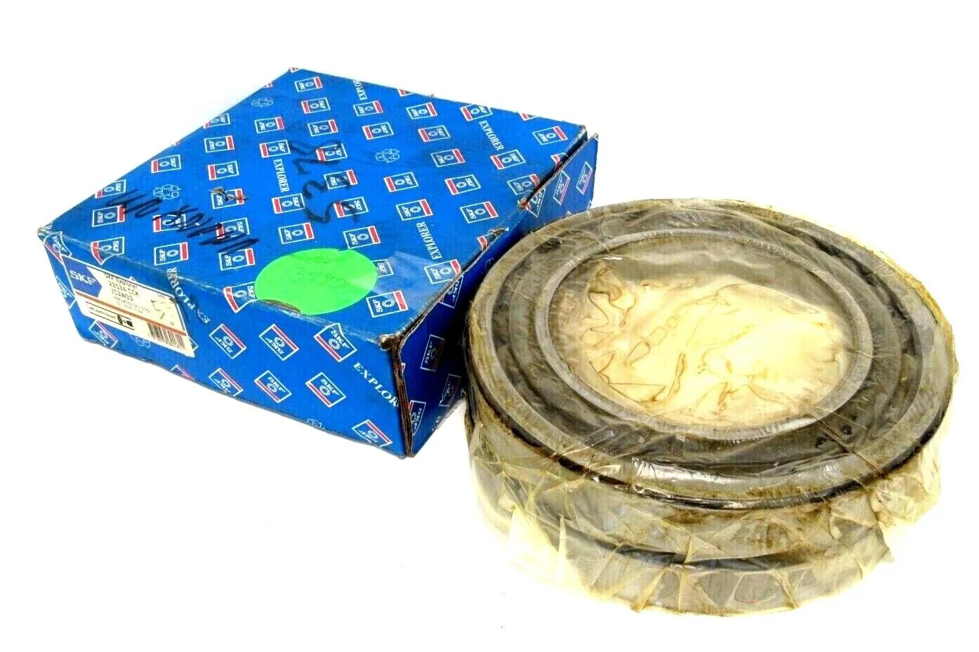 NEW SKF 23134 CCK/C3W33 SPHERICAL ROLLER BEARING 23134CCKC3W33