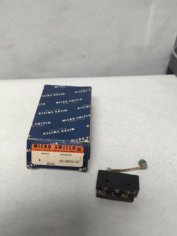 New | in-Stock HONEYWELL DT-2RV23 Miscellaneous Equipment (Electrical & Power) | Surplus Asset Holdings #1196441