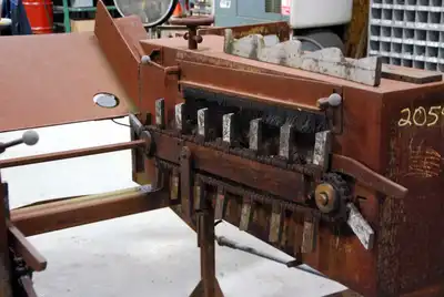 3″ OD x 120″ Max. OHIO CUSTOM MACHINERY Brush Deburring Machine