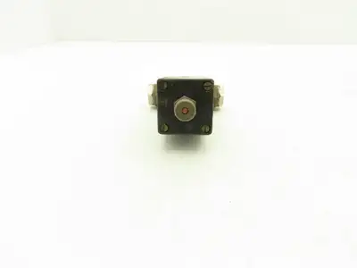 Burkert 131736N Pneumatically Operated Valve 2 Pos 2 Way 87psi 1/2" & 1/4" NPT