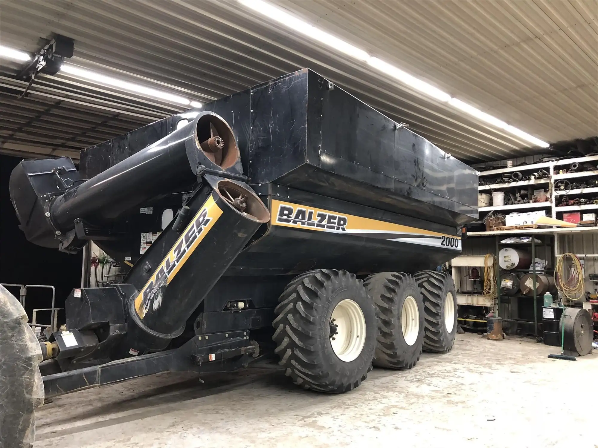 Used 2013 BALZER 2000 Grain Carts Iowa US | Kading Ag #1501514