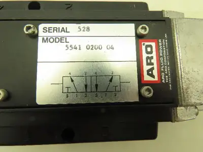 ARO 5541 0200 04 Manual Pneumatic Hand Control Valve 5/2 Pos 4-Way 1/2"