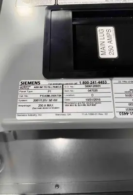 250 AMP SIEMENS CIRCUIT BREAKER PANEL WITH COVER: STOCK #23727