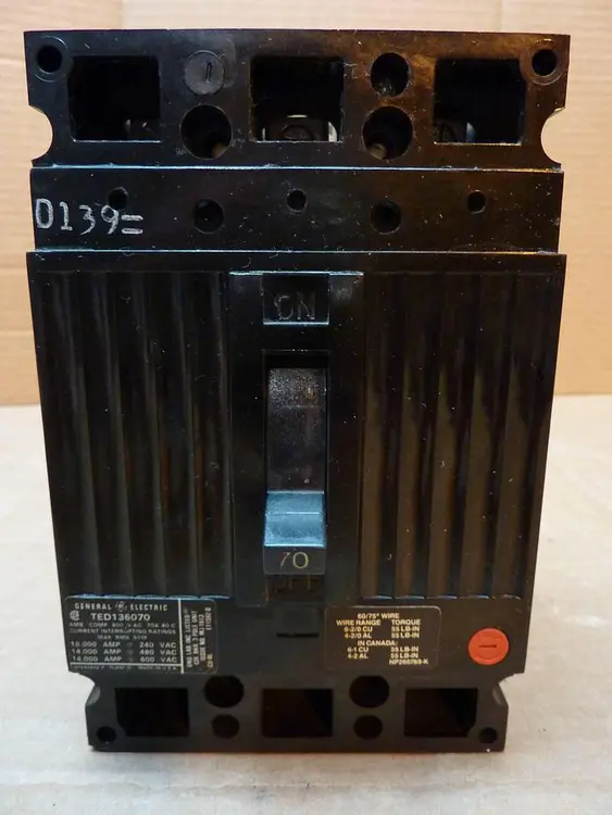 Used GENERAL ELECTRIC / GE TED136070 Circuit Breakers Michigan US | Ideal Machinery #580632