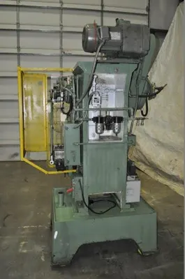 USED 1973 PERKINS 22-S
